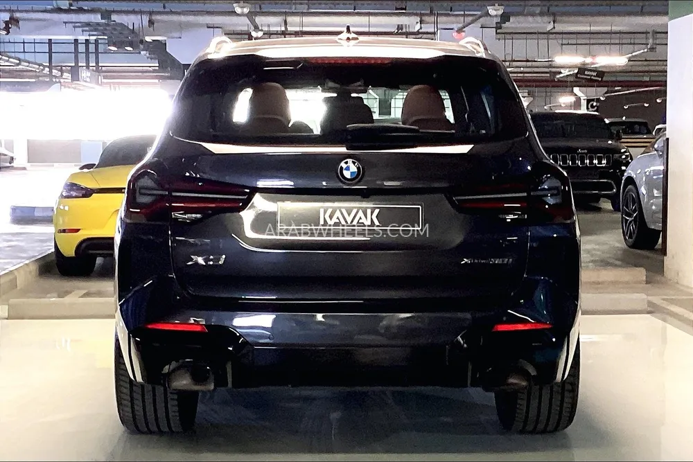 BMW X3 2024 for Sale in Sharjah Image-5