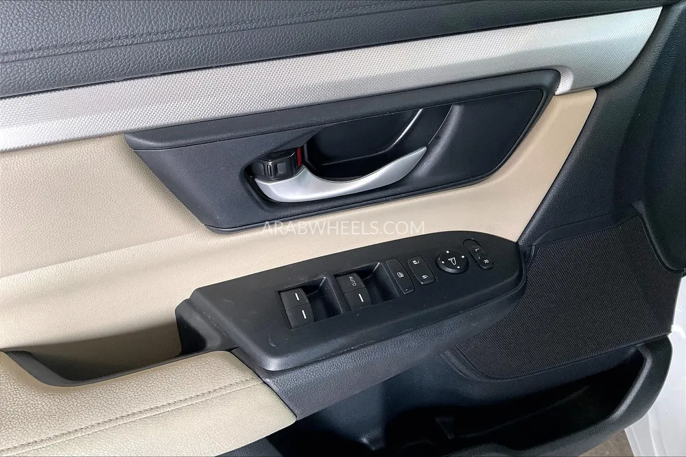 هوندا سي آر-في 2021 for Sale in دبي Image-29