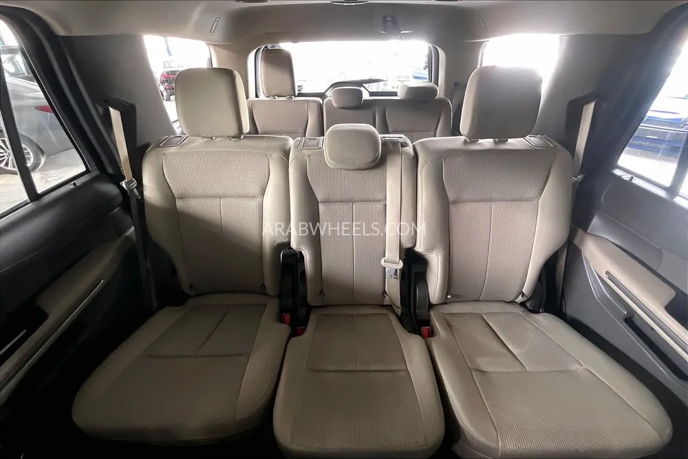 Ford Expedition 2021 for Sale in Sharjah Image-28
