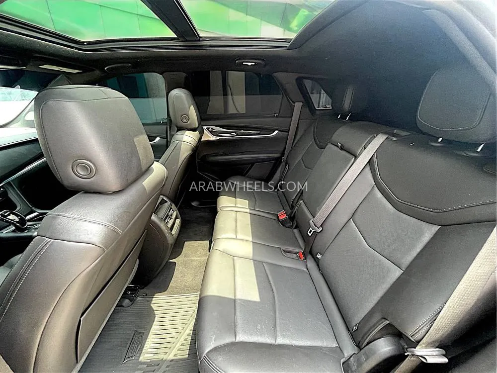 Cadillac XT5 2021 for Sale in Dubai Image-3