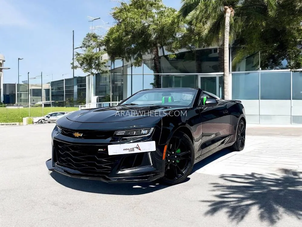 Chevrolet Camaro 2023 for Sale in Dubai Image-2