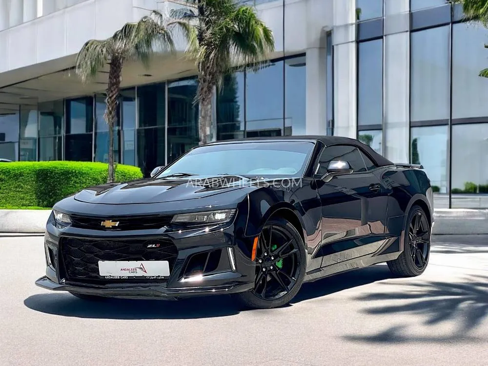 Chevrolet Camaro 2023 for Sale in Dubai Image-3