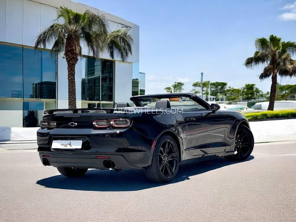 Chevrolet Camaro 2023 for Sale in Dubai Image-8