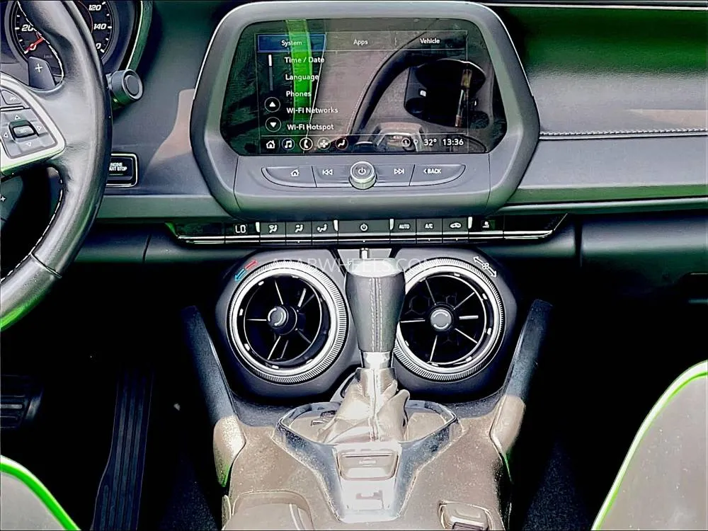 Chevrolet Camaro 2023 for Sale in Dubai Image-18