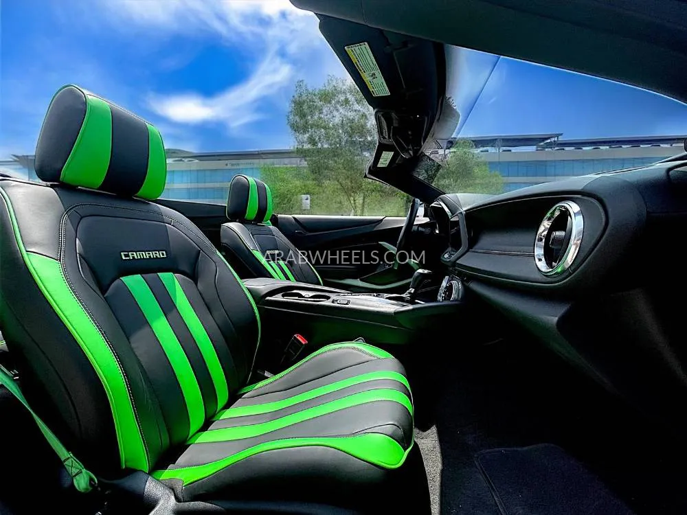 Chevrolet Camaro 2023 for Sale in Dubai Image-23