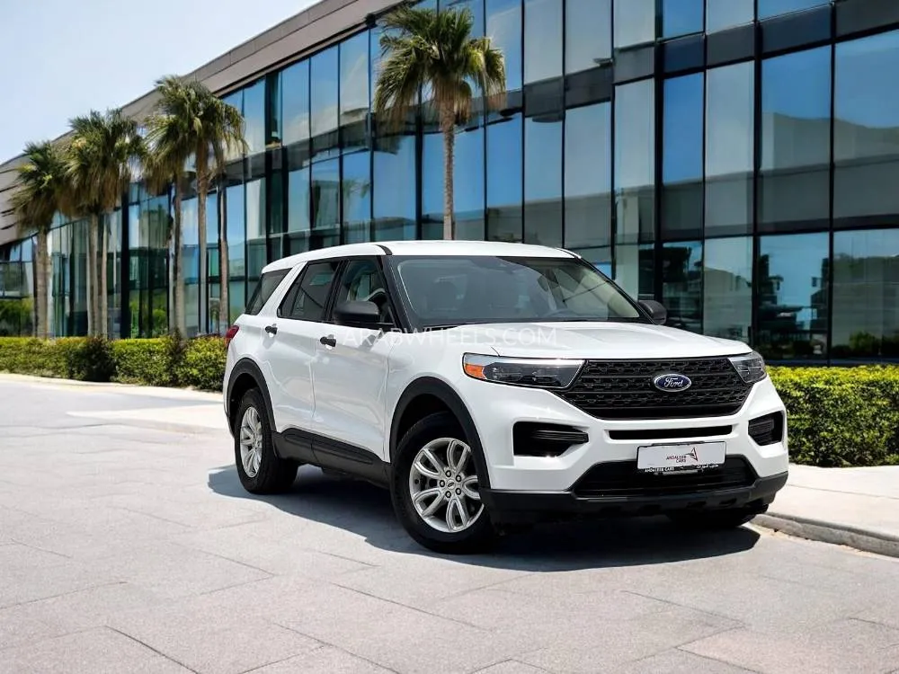 Ford Explorer 2021 for Sale in Dubai Image-4