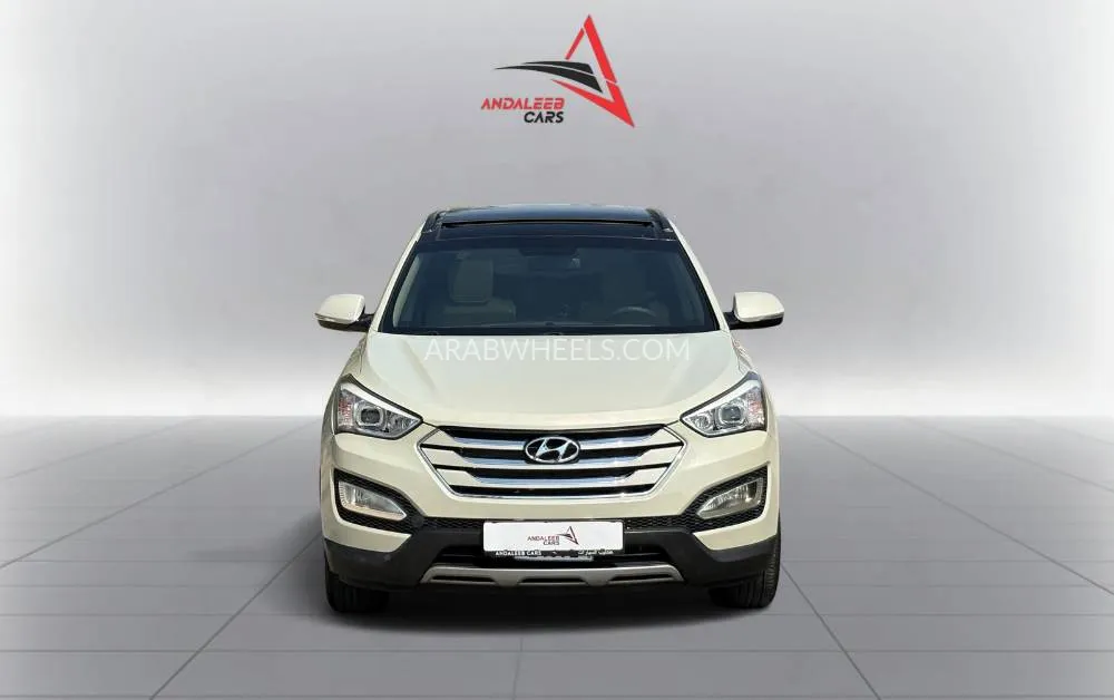 Hyundai Grand Santa Fe 2015 for Sale in Dubai Image-3