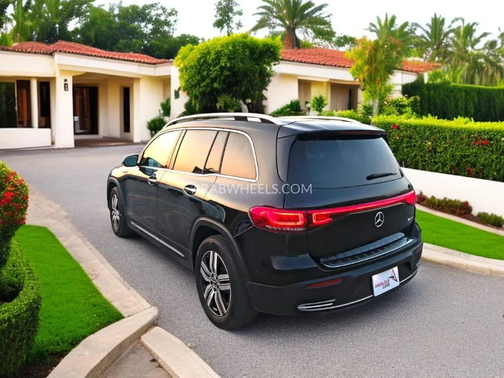 Mercedes Benz EQB 2022 for Sale in Dubai Image-8