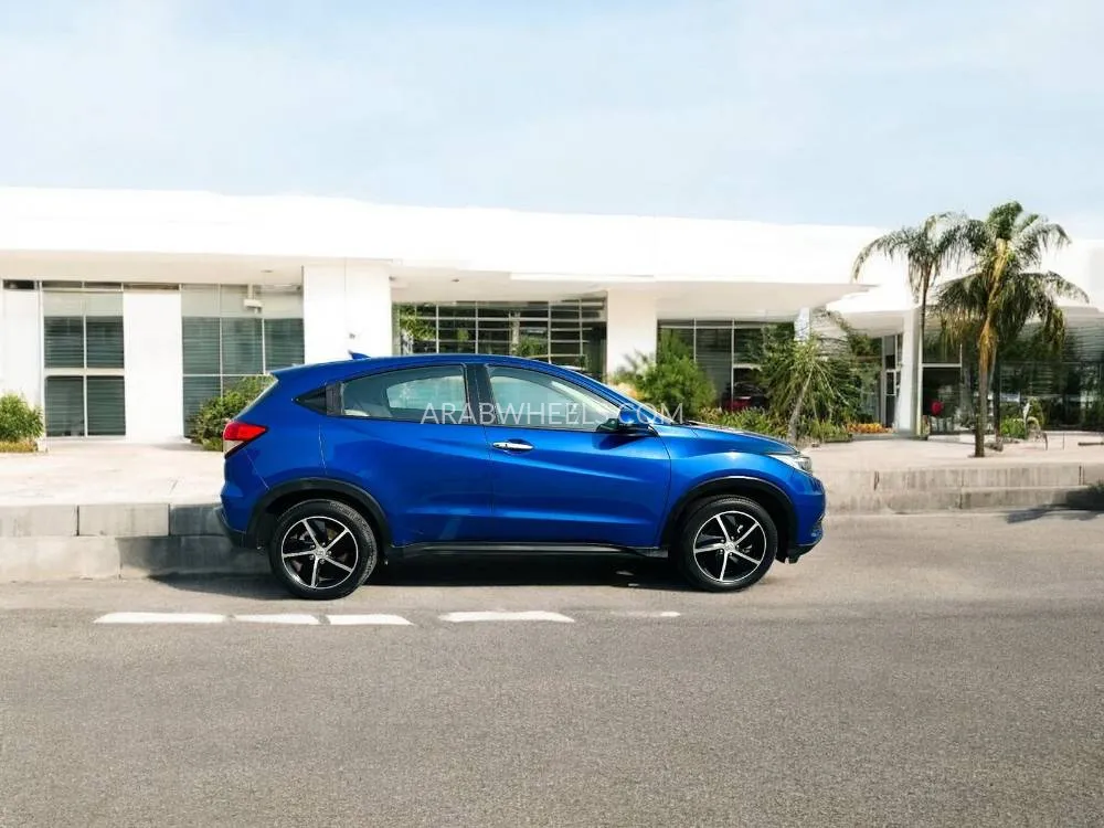Honda HR-V 2021 for Sale in Dubai Image-7