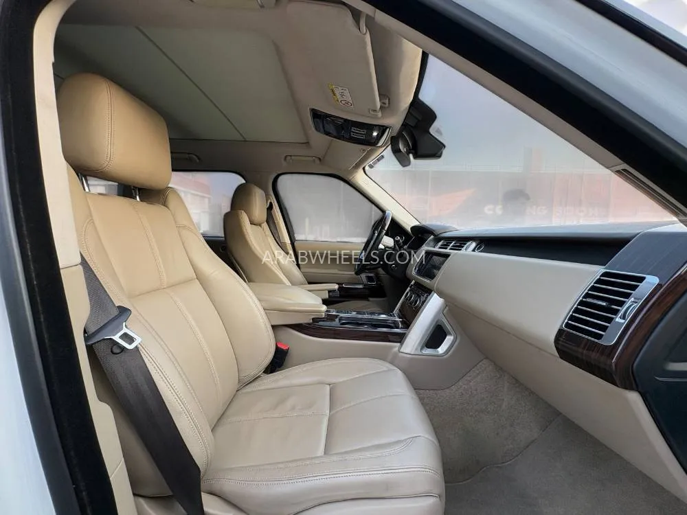 Land Rover Range Rover 2016 for Sale in Dubai Image-18