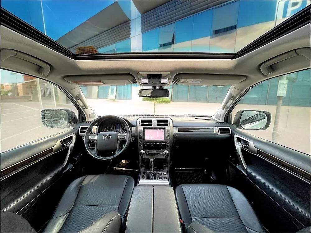 Lexus GX 2015 for Sale in Dubai Image-12