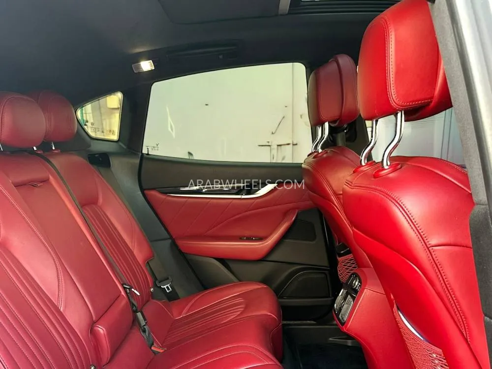 Maserati Levante 2020 for Sale in Dubai Image-1