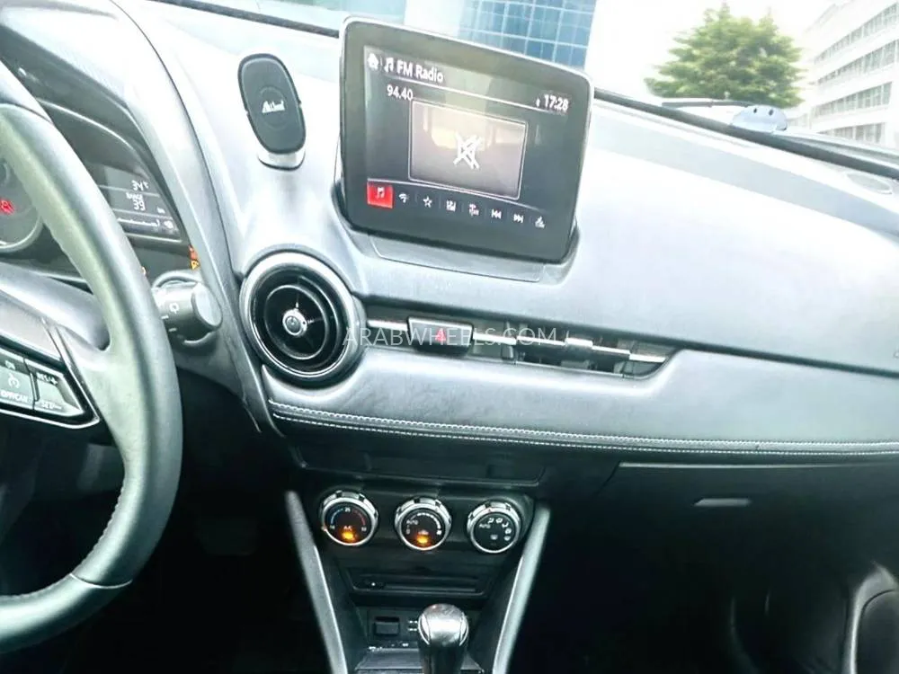 Mazda CX 3 2021 for Sale in Dubai Image-16