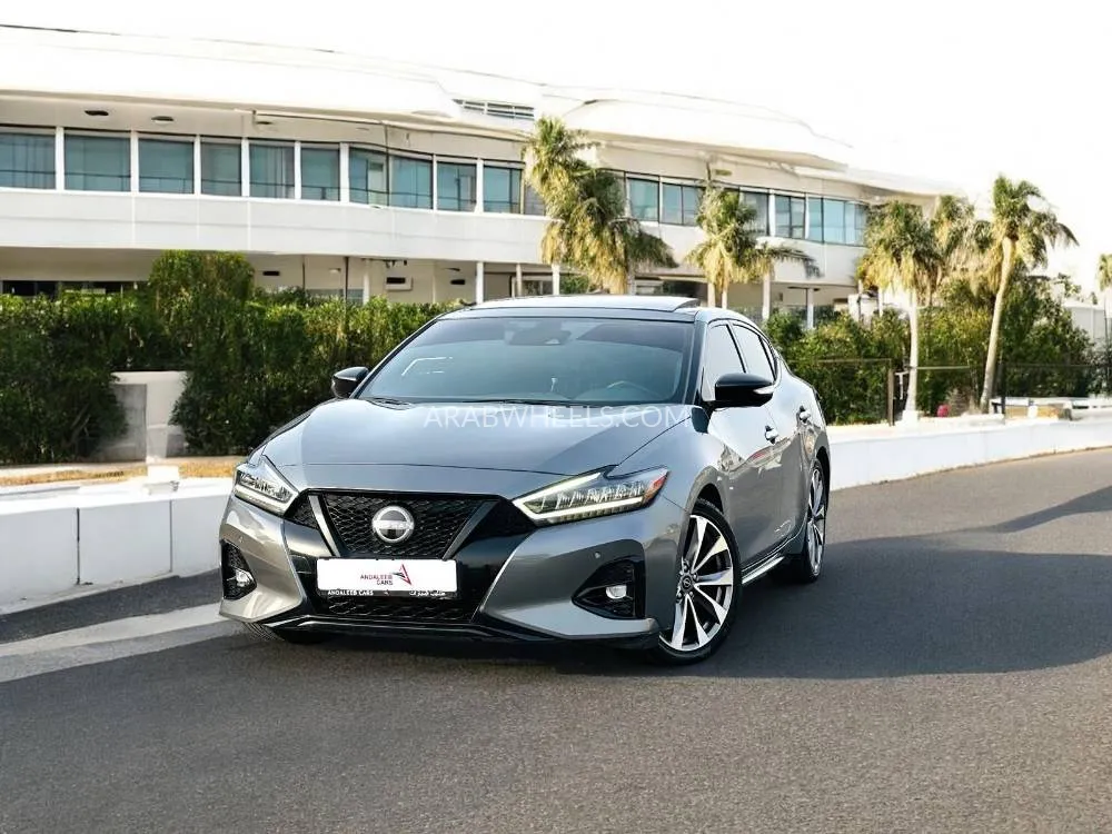 Nissan Maxima 2023 for Sale in Dubai Image-2