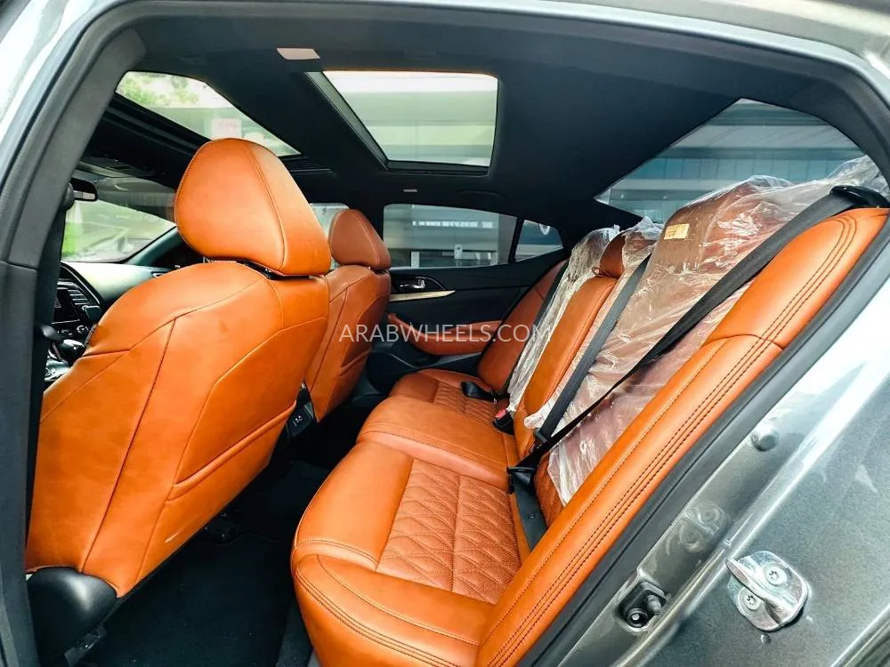 Nissan Maxima 2023 for Sale in Dubai Image-20