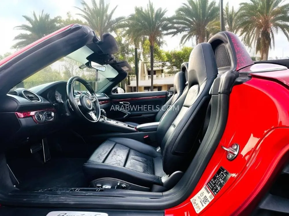 Porsche Boxster 2017 for Sale in Dubai Image-17