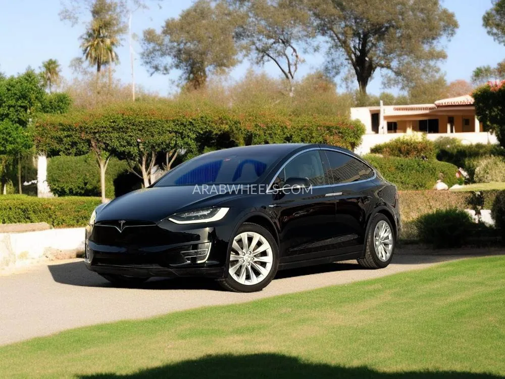 Tesla Model X 2017 for Sale in Dubai Image-2