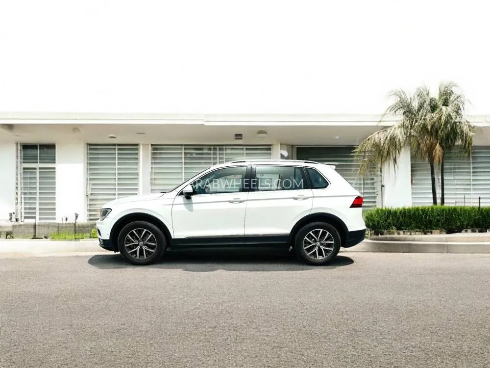 Volkswagen Tiguan 2018 for Sale in Dubai Image-9