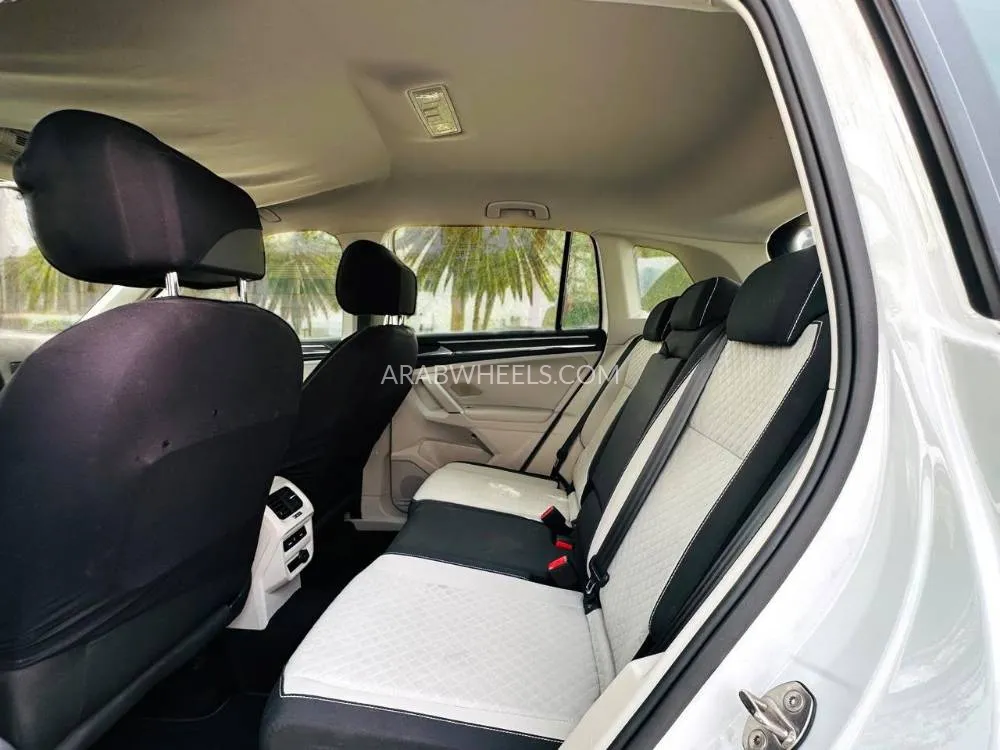 Volkswagen Tiguan 2018 for Sale in Dubai Image-21