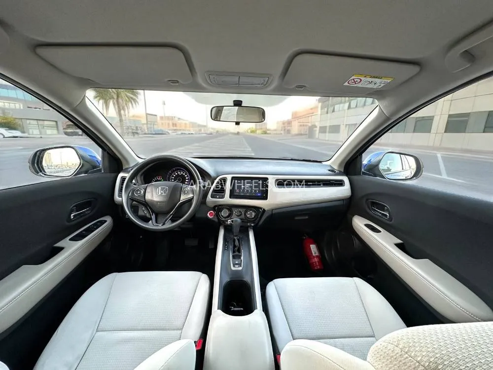 Honda HR-V 2021 for Sale in Dubai Image-12