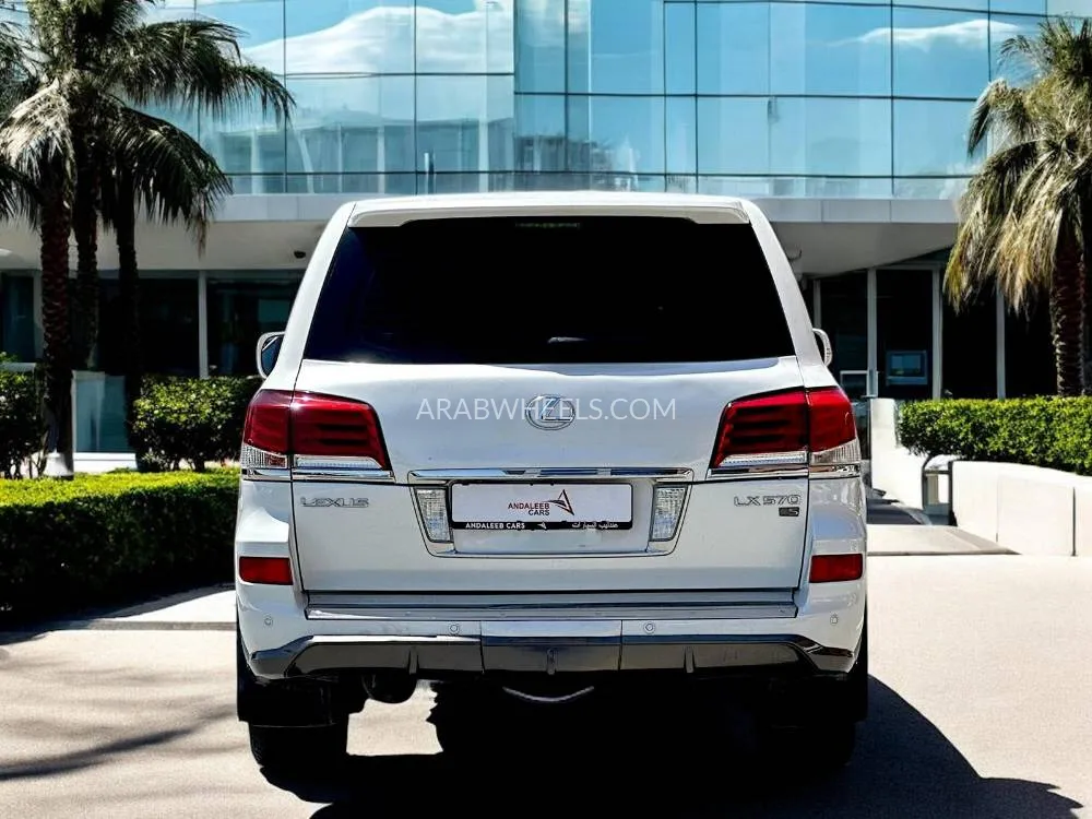 Lexus LX 2011 for Sale in Dubai Image-7