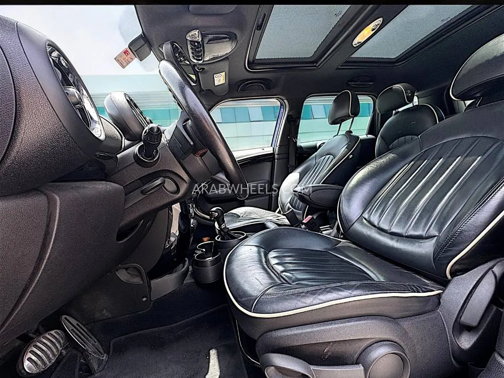 Mini Countryman 2016 for Sale in Dubai Image-18