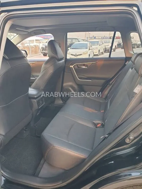 Toyota Rav4 2023 for Sale in Dubai Image-11