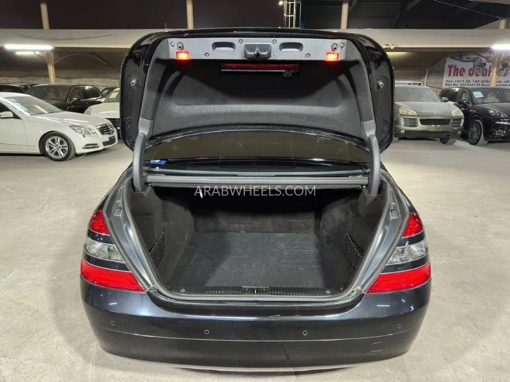 Mercedes Benz CLS Class 2008 for Sale in Dubai Image-11