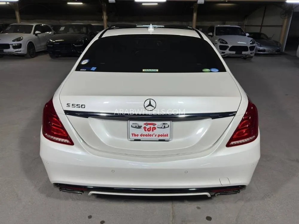 Mercedes Benz CLS Class 2015 for Sale in Dubai Image-4