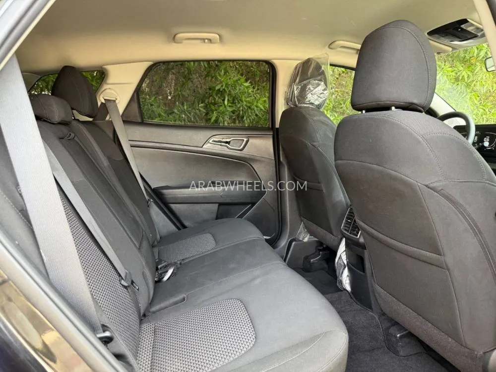 Kia Sportage 2023 for Sale in Sharjah Image-21
