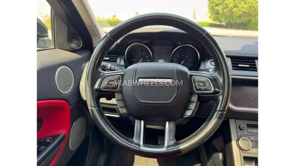 Land Rover Range Rover Evoque 2018 for Sale in Sharjah Image-12