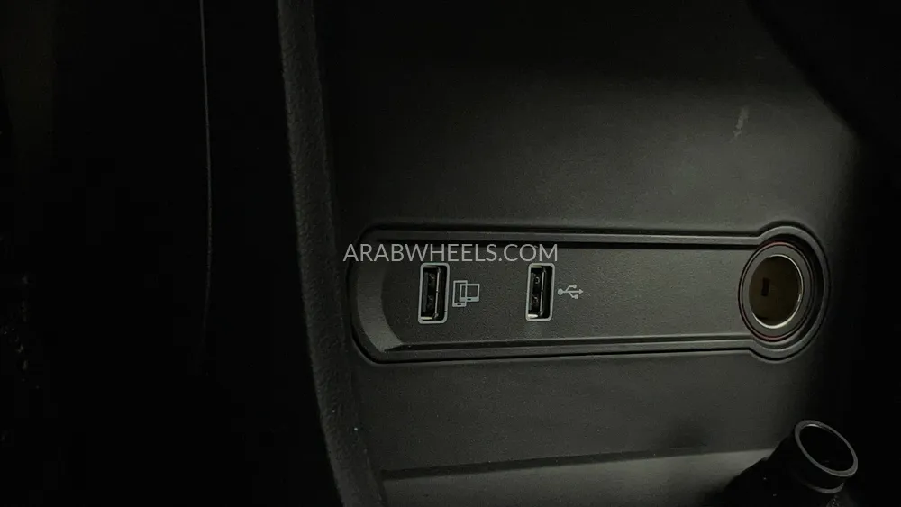 إم جي RX5 2025 for Sale in دبي Image-52