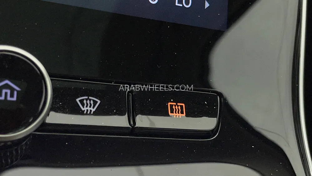 إم جي RX5 2025 for Sale in دبي Image-48