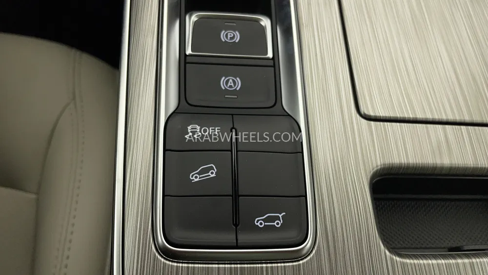 MG RX5 2025 for Sale in Dubai Image-39