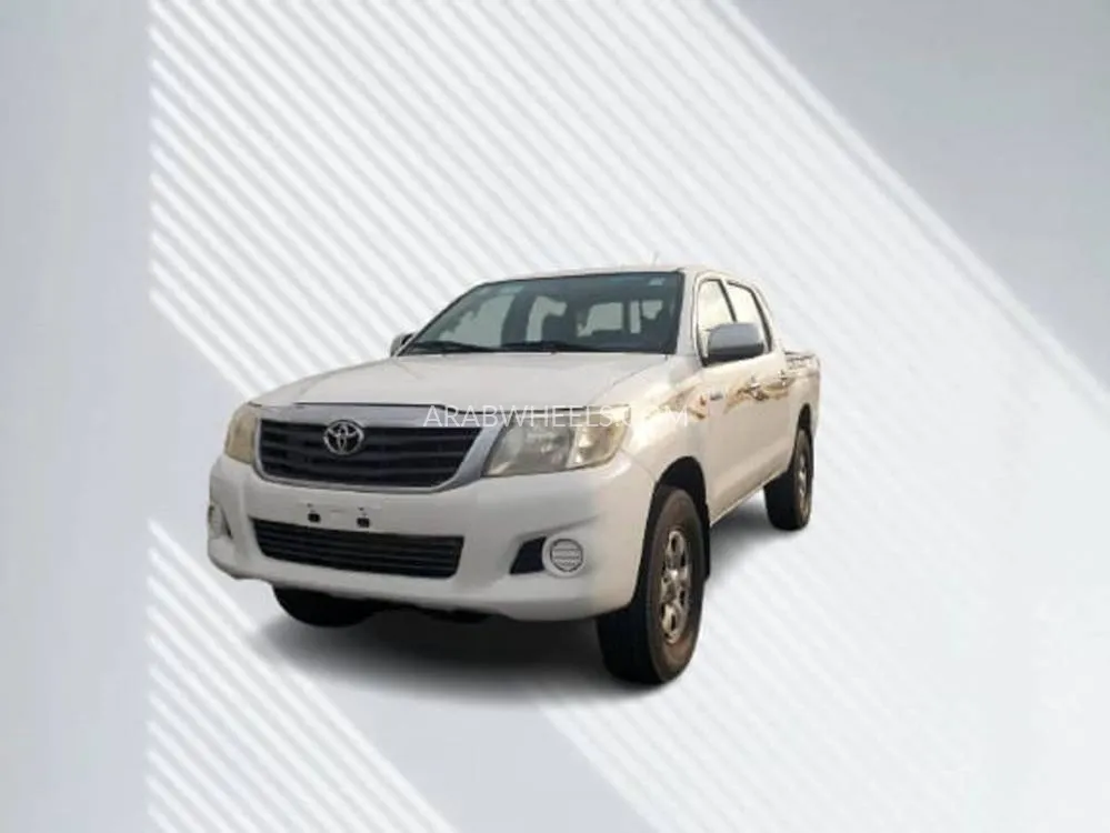Toyota Hilux 2014 for Sale in Ajman Image-1