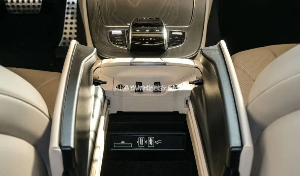 Mercedes Benz CLS Class 2019 for Sale in Dubai Image-9