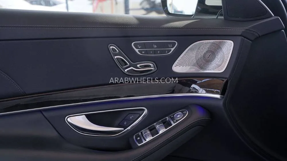 Mercedes Benz CLS Class 2019 for Sale in Dubai Image-9