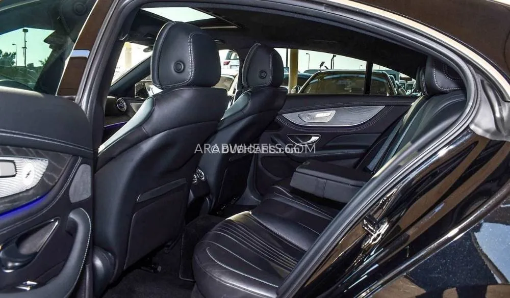 Mercedes Benz CLS Class 2020 for Sale in Dubai Image-11
