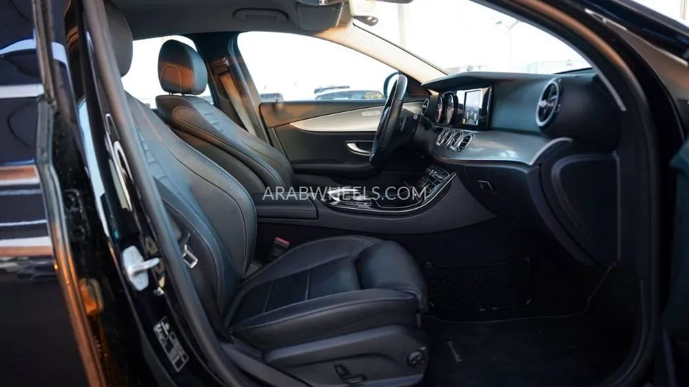 مرسيدس بنز كلاس E 2016 for Sale in دبي Image-11