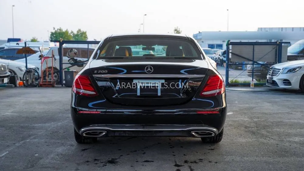 مرسيدس بنز كلاس E 2016 for Sale in دبي Image-15