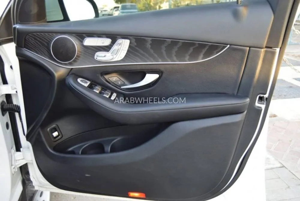 Mercedes Benz GLC Class 2018 for Sale in Dubai Image-13