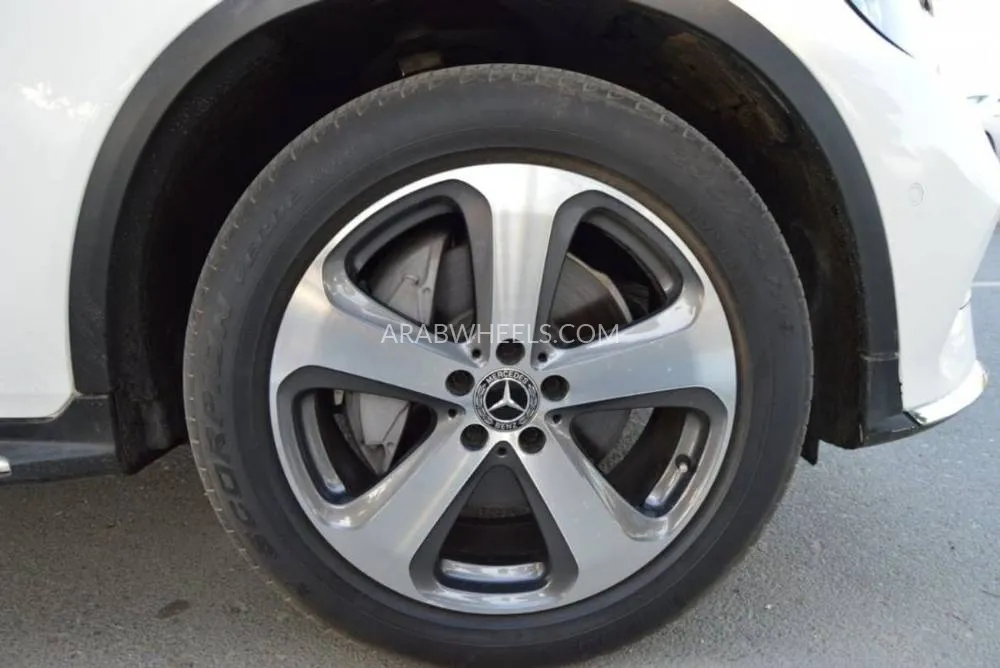 Mercedes Benz GLC Class 2018 for Sale in Dubai Image-20