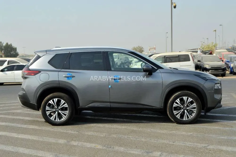Nissan X-Trail 2023 for Sale in Dubai Image-5