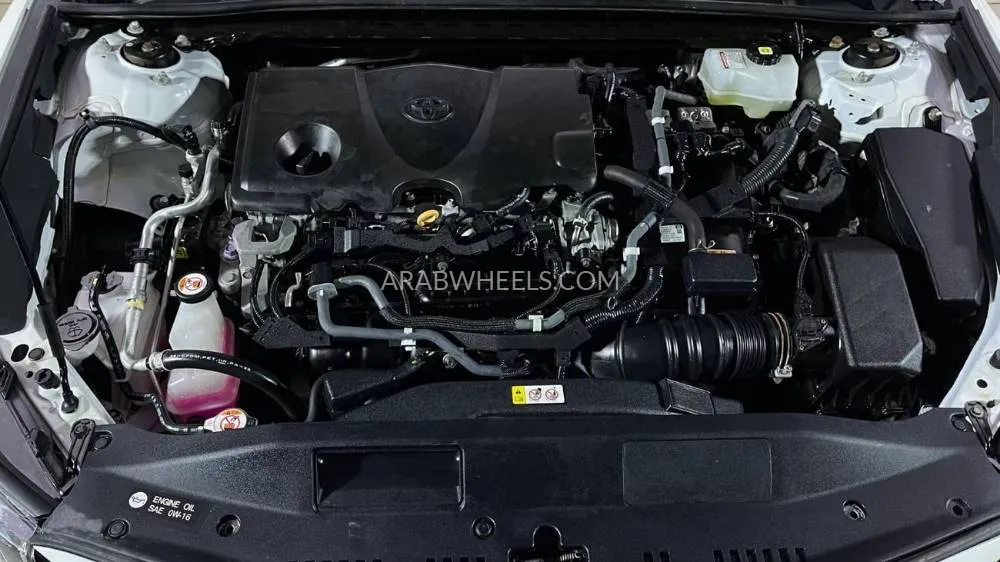 Toyota Camry 2022 for Sale in Dubai Image-15