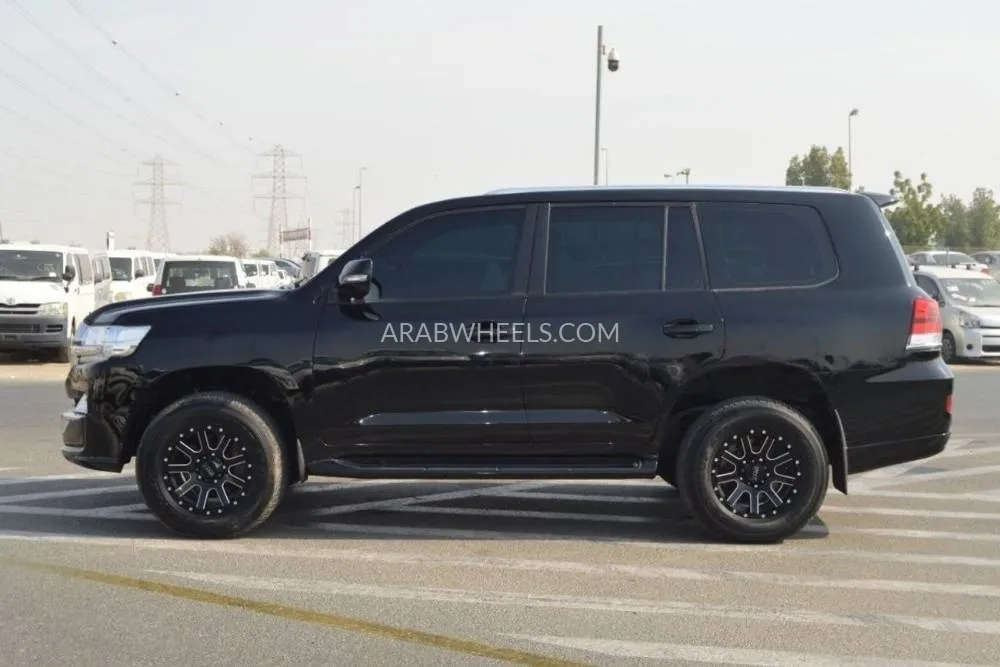 Toyota Land Cruiser 2010 for Sale in Dubai Image-6