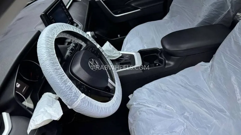 Toyota Rav4 2020 for Sale in Dubai Image-13