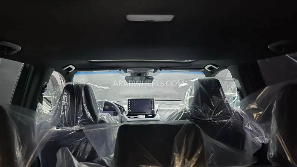 Toyota Rav4 2022 for Sale in Dubai Image-17