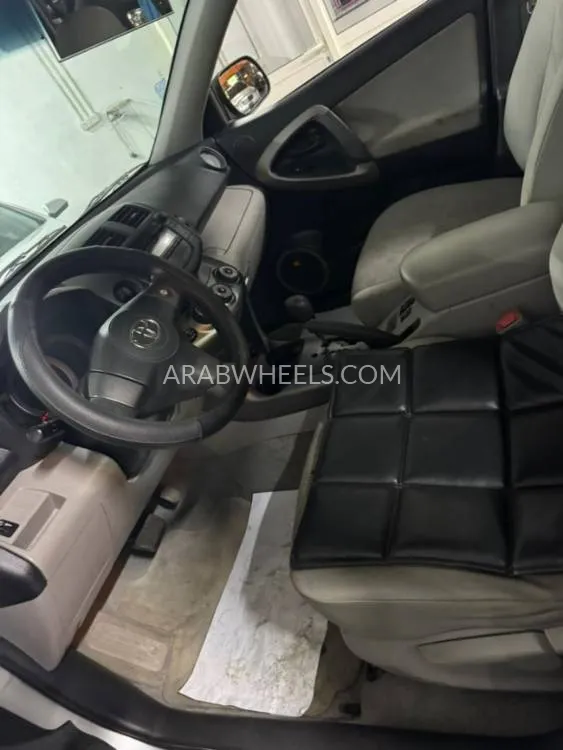 Toyota Rav4 2011 for Sale in Dubai Image-10