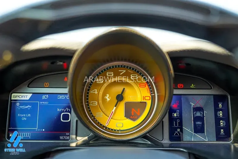 فيراري 812 جي تي إس 2021 for Sale in الشارقة Image-11