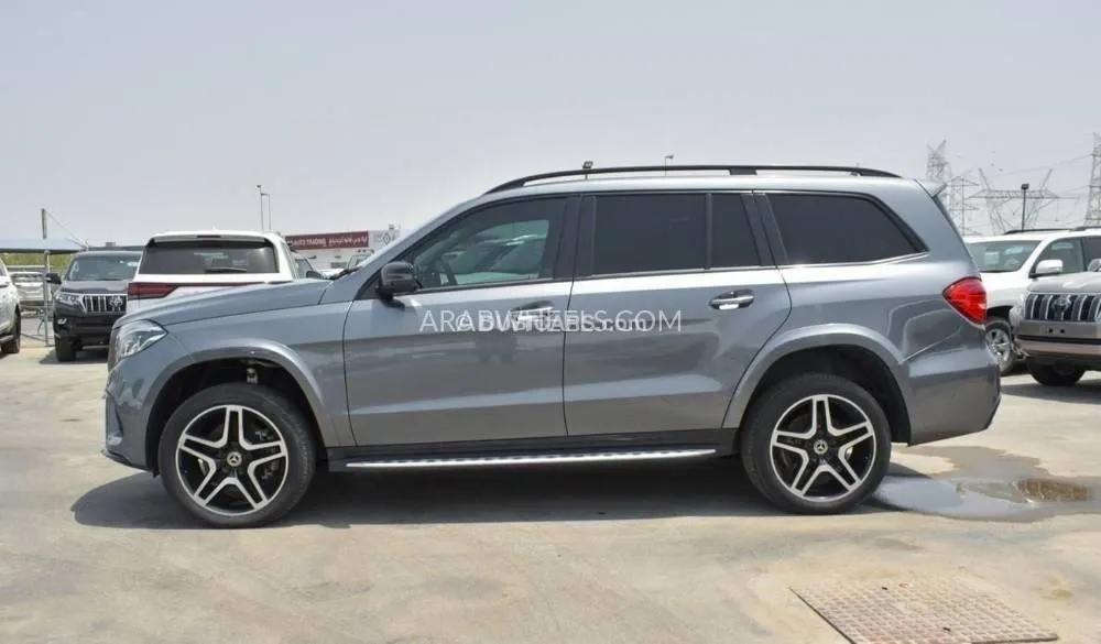Mercedes Benz GLS 2018 for Sale in Dubai Image-4